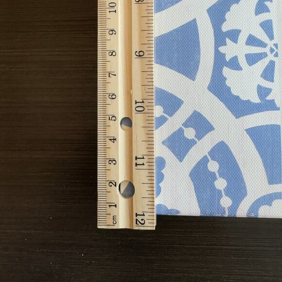 Coastal Beach Canvas Set Jellyfish Seahorse Wall Hangings - Picture 3 of 4